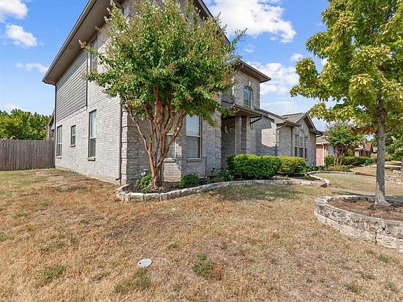 4th image of 452 Orchard Hill Dr