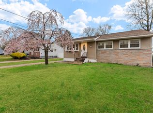 418 Delview Ln, Delanco, NJ 08075