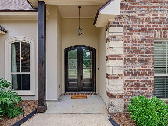 4th image of 14670 Wisteria Lakes Dr