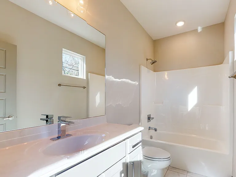 3823 Jett Ln — Photo 31