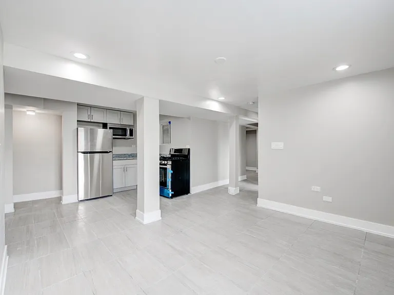 6245 S Champlain Ave #B — Photo 7