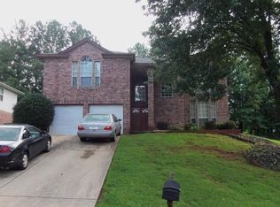 568 Woodstone Rd, Lithonia, GA 30058