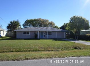 5310 Seagrape Dr, Fort Pierce, FL 34950
