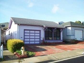 3rd image of 148 Plymouth Cir