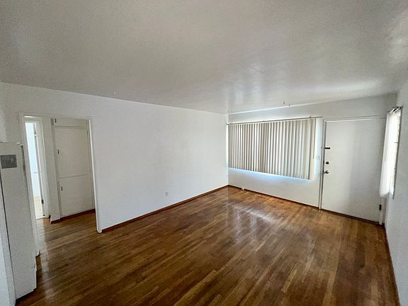 3rd image of 2433-35 Howard Ave #2433