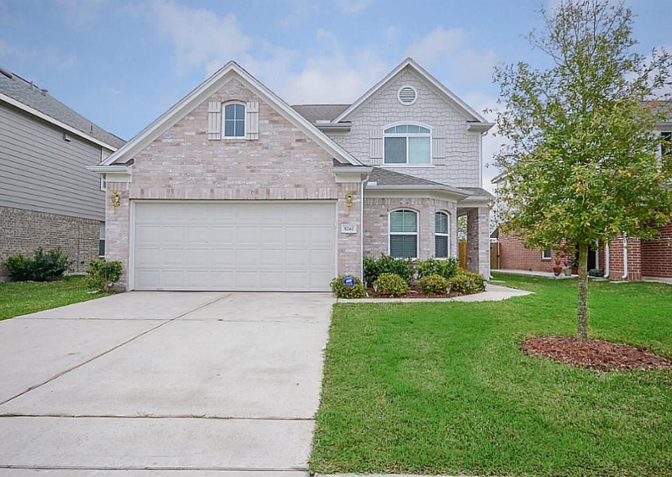 Beautiful home with great curb appeal.