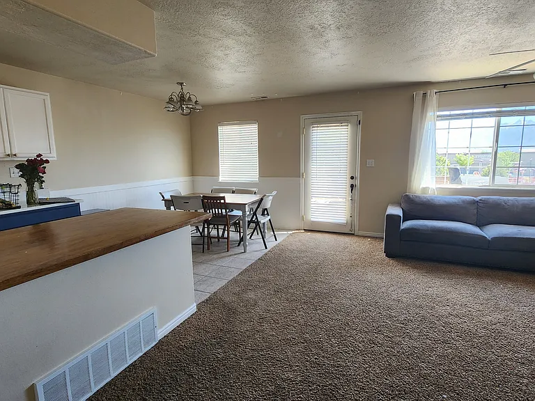 10483 S Sage Creek Rd — Photo 3