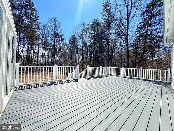 2nd image of 3631 Breaknock Rd
