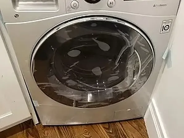 345 West 16th Street image 3 of 6