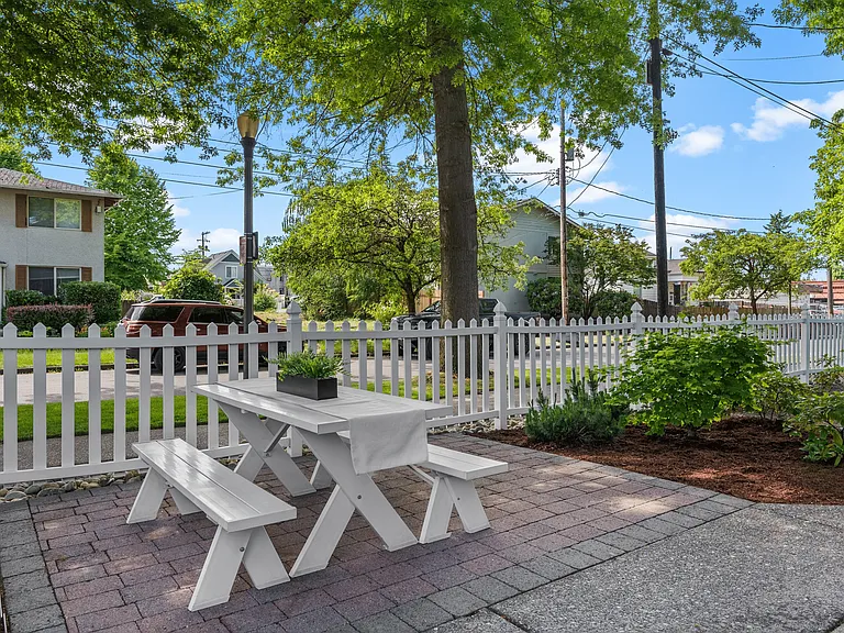 Community Courtyard