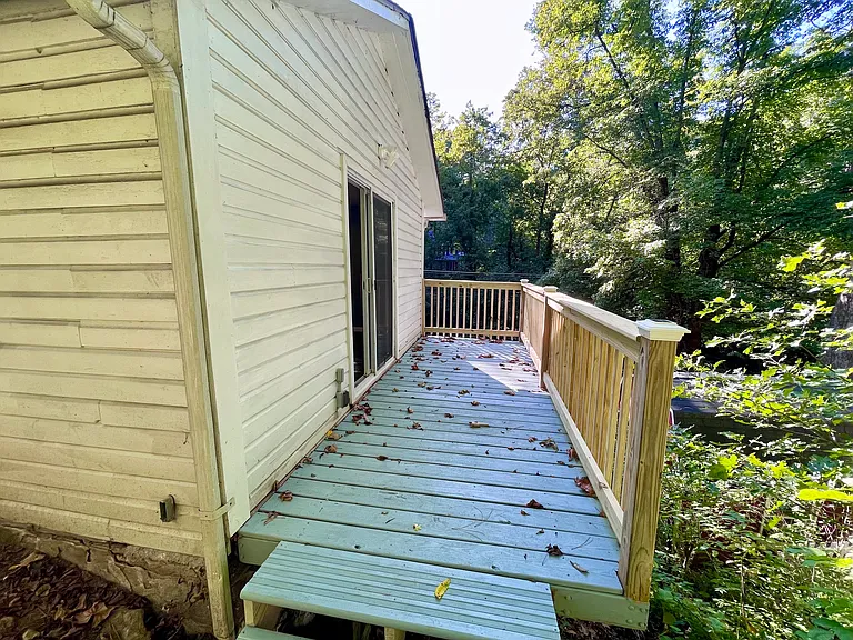713 Warren Rd — Photo 26