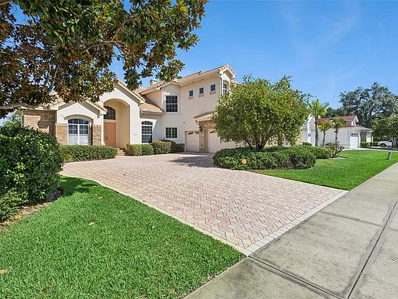 4th image of 1901 EDGEWATER DRIVE