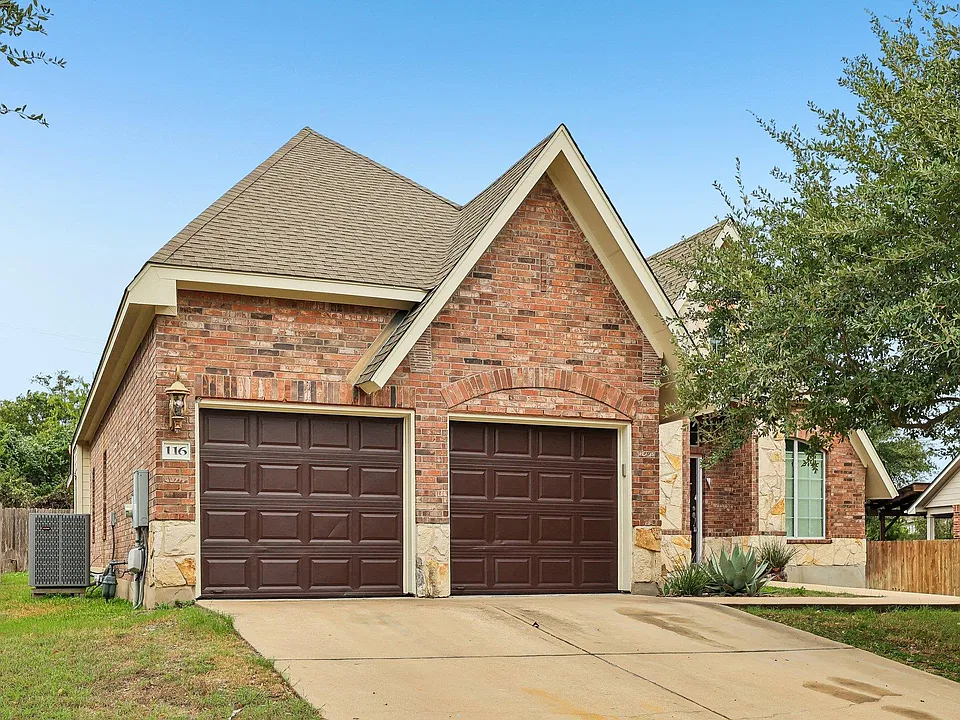116 Justin Leonard Dr