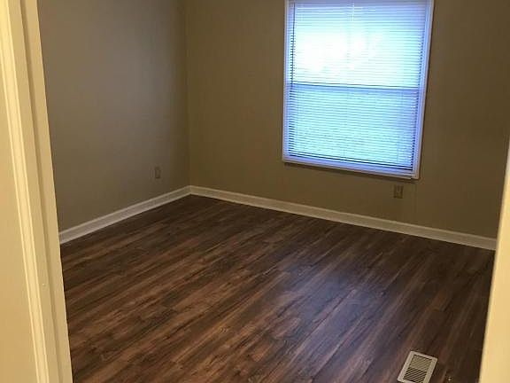 4th image of 1286 Nance Rd