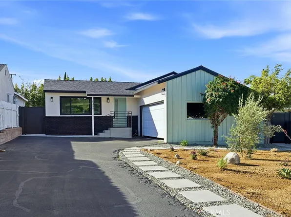 8048 Wentworth St, Sunland, CA 91040