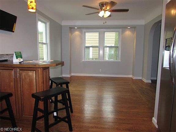 5th image of 24118 Smith Ave