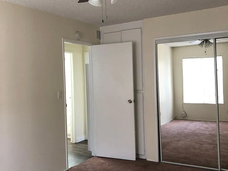 4544 Altadena Ave #4 — Photo 9