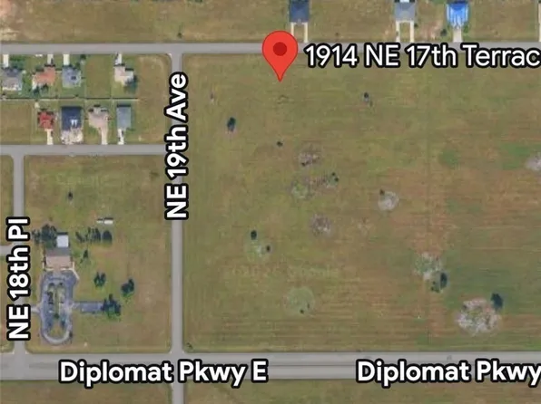 1914 NE 17th Ter, Cape Coral, FL 33909