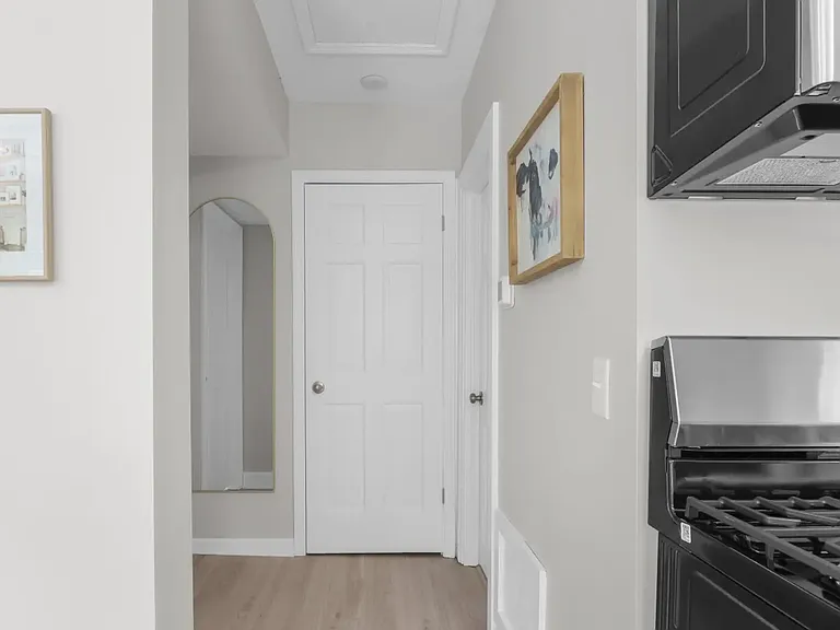789 N McKinley Rd #4 — Photo 10
