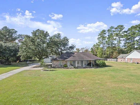 34085 Walker Rd N, Walker, LA 70785