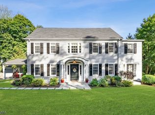 492 Ridgewood Rd, Maplewood, NJ 07040