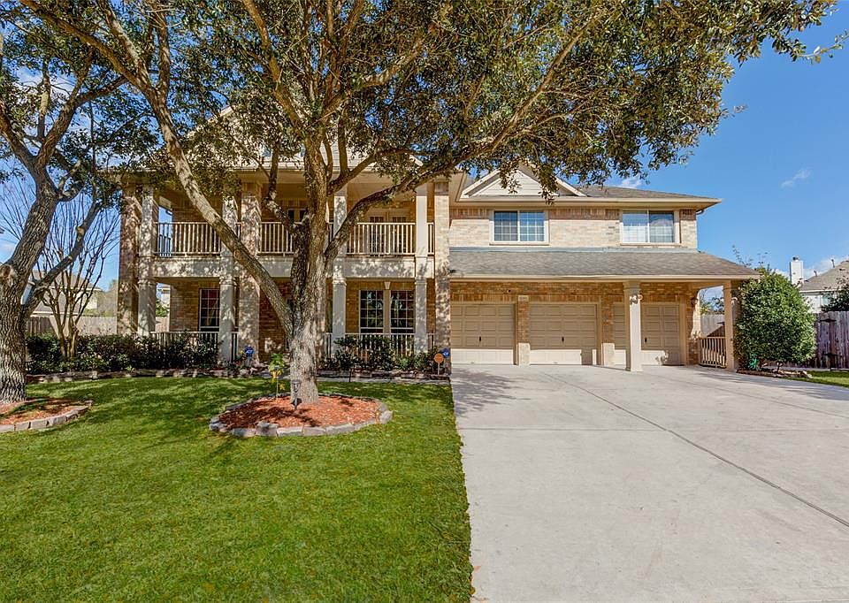 1st image of 11303 Softbreeze Ct