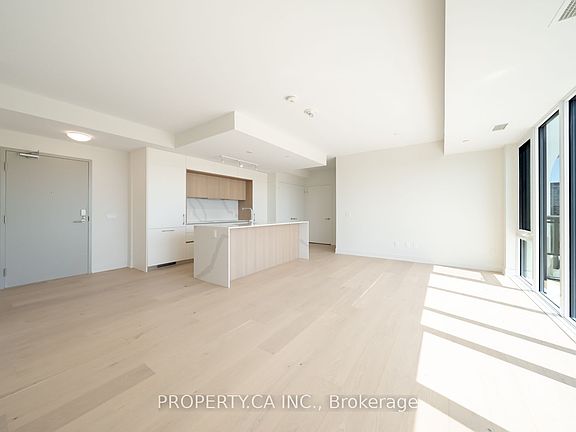 3rd image of 322 Dupont St #804