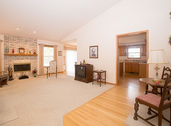 5th image of 1331 Ginny Ln