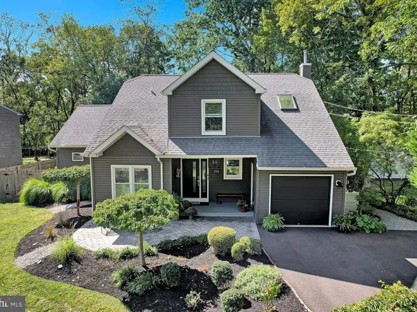 398 Reading St, Pennington, NJ 08534