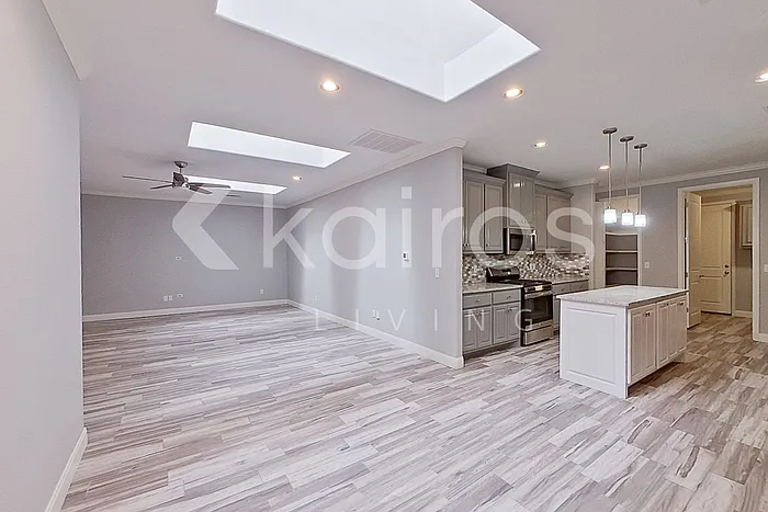 7313 Mosley St — Photo 6