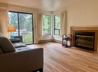 12033 15th Ave NE APT 103, Seattle, WA 98125