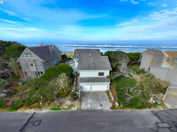 88830 Shoreline Dr, Florence, OR 97439