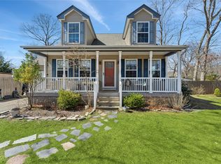 68 Lincoln Blvd, East Moriches, NY 11940