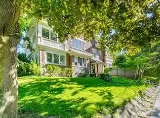 193 Heath St W, Toronto, ON M4V1V3