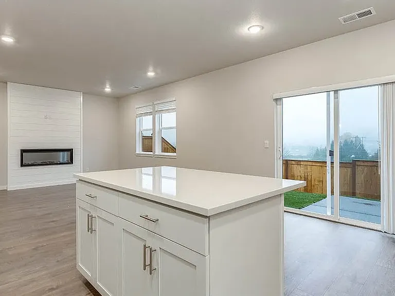 9463 SE Crystal Rose St #5 — Photo 22