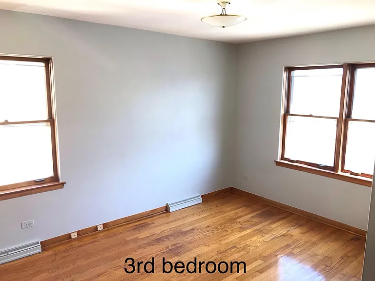 8333 Trumbull Ave #2 — Photo 14