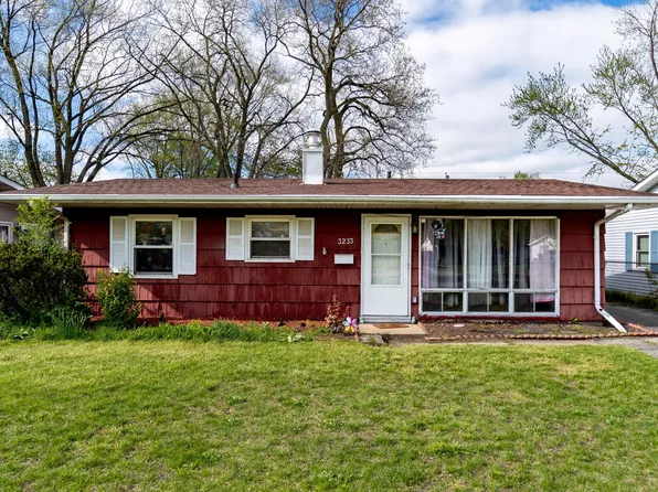 3233 176th St, Hammond, IN 46323