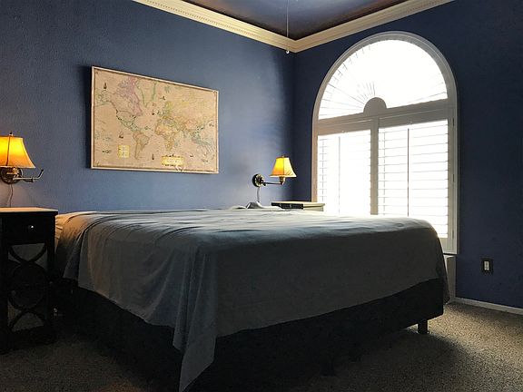 5th image of 680 Camino De La Reina #2403