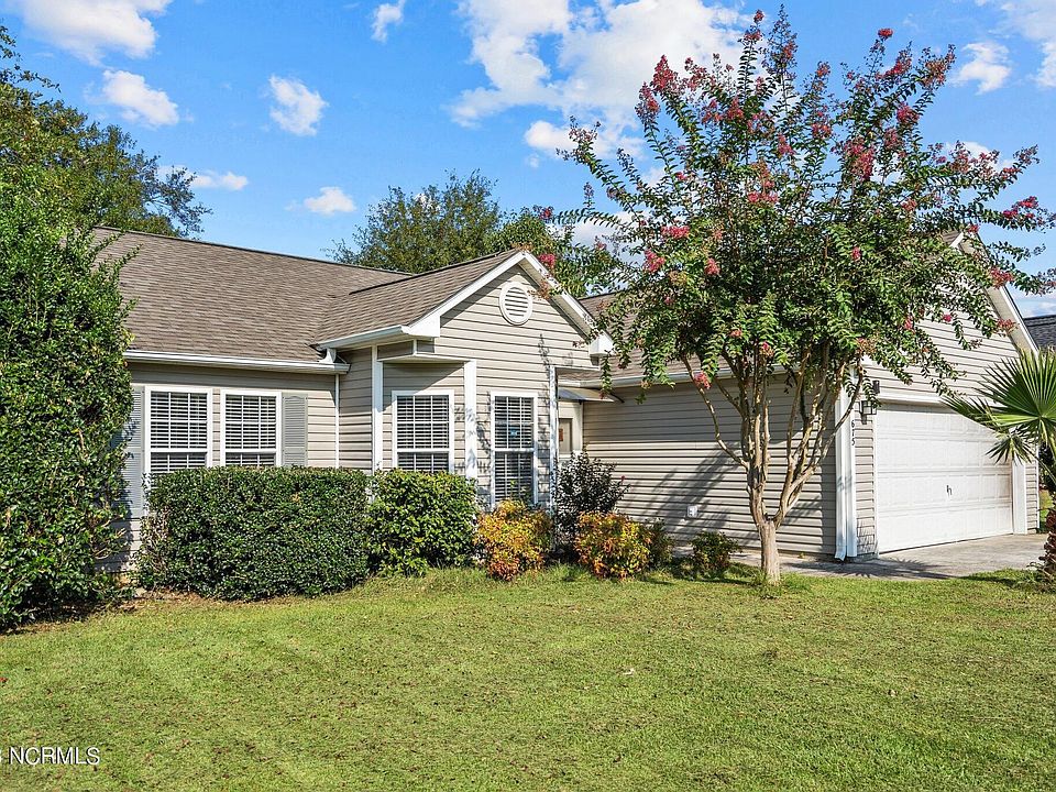 1st image of 675 Hickory Branches Dr