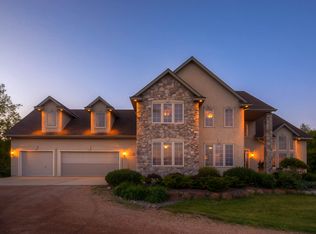 7900 Kingswood Rd, Minnetrista, MN 55364