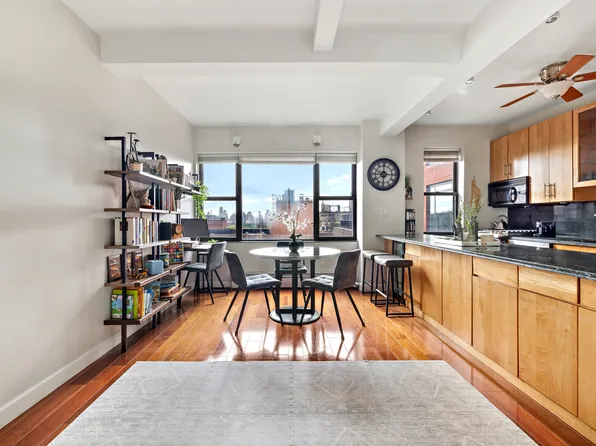 2166 Broadway 16E image 1 of 7