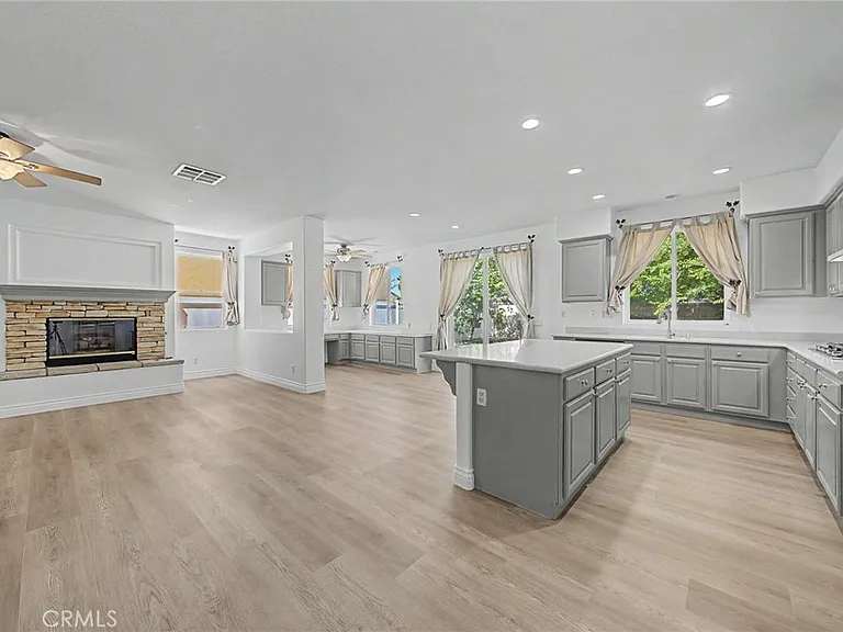 7376 Sungold Ave — Photo 12