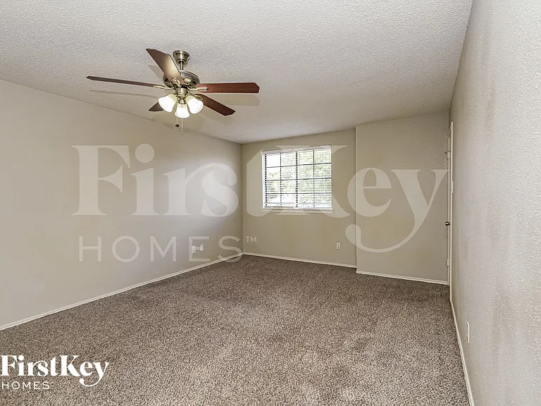 15511 Evergreen Grove Dr — Photo 13