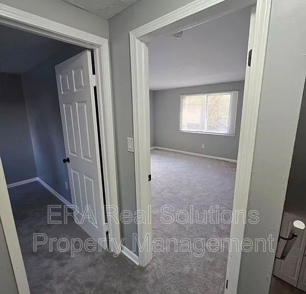 1622 Smith Rd — Photo 15