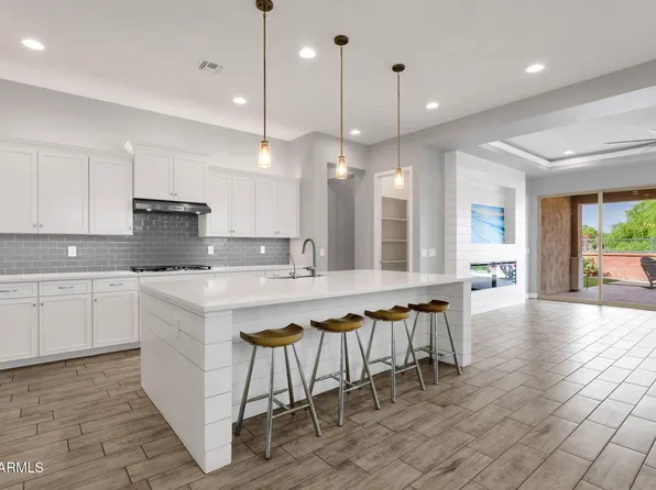 4230 E RONALD Street, Gilbert, AZ 85295