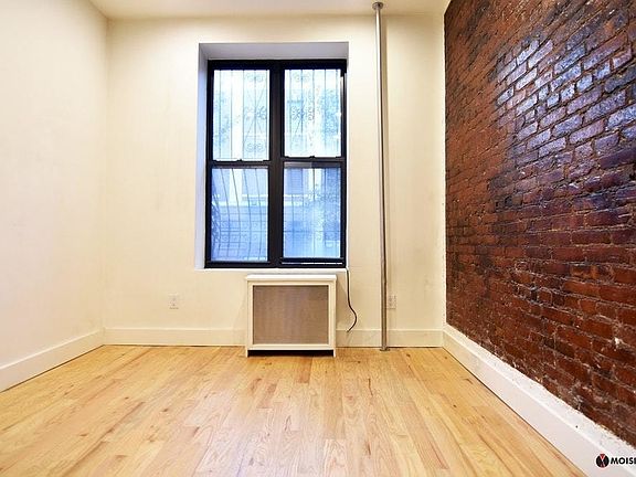 3rd image of 385 Convent Ave APT 1A