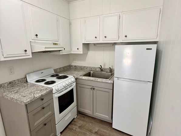 222 Carolyn Ln #24