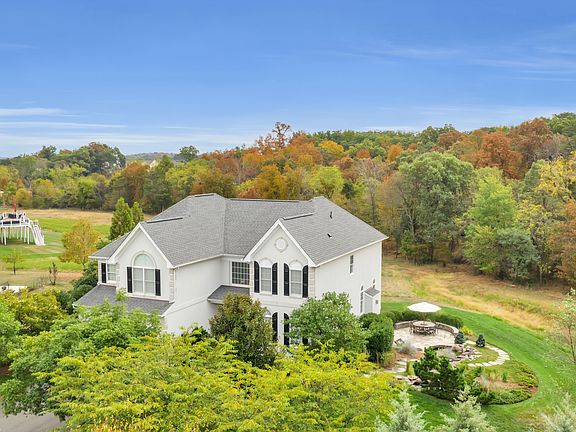 2nd image of 22960 Carters Station Ct