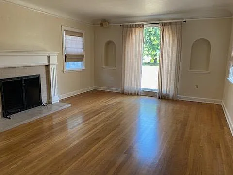 234 Pine St — Photo 2