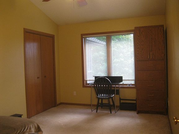 Bedroom (Main Floor)